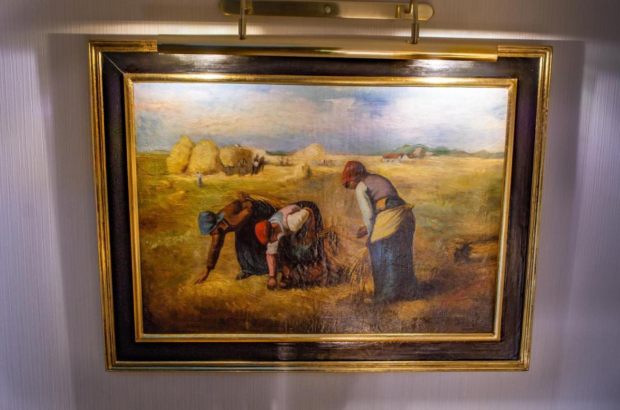 Noblesse Boutique Resort Сібіу Екстер'єр фото The Gleaners, by Jean-François Millet